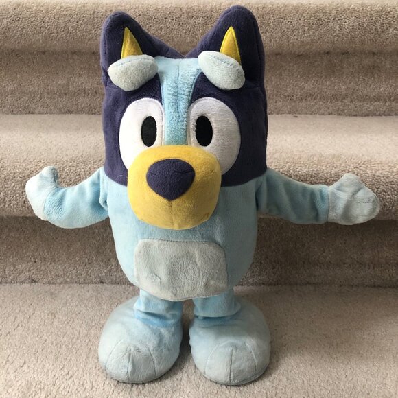 Bluey Sound Effects Talking Toy Works Great Lightly Used and Pillow Bluey Movie - Picture 4 of 4